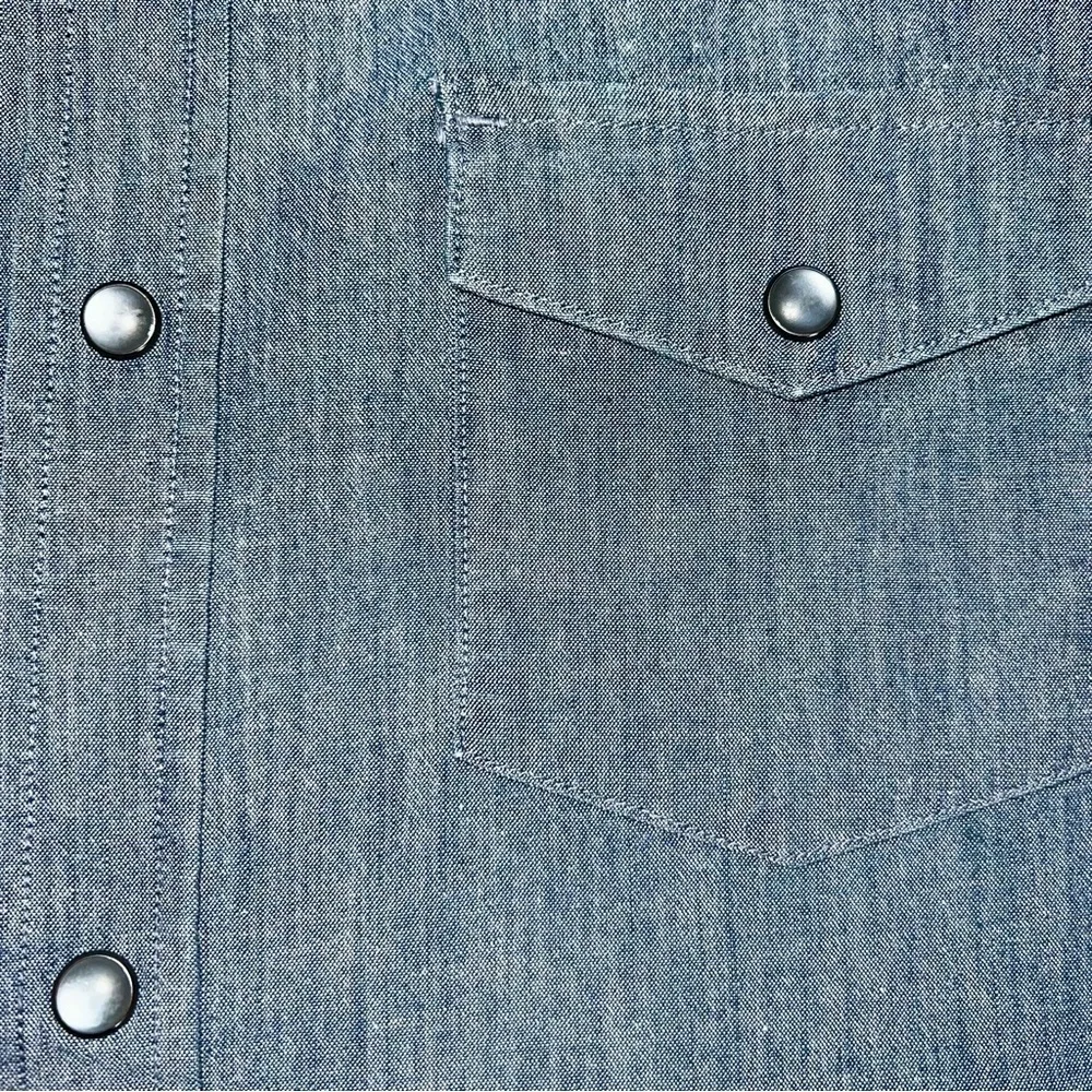 Banana Republic Slim Fit Pearl Snap Mens Size Medium